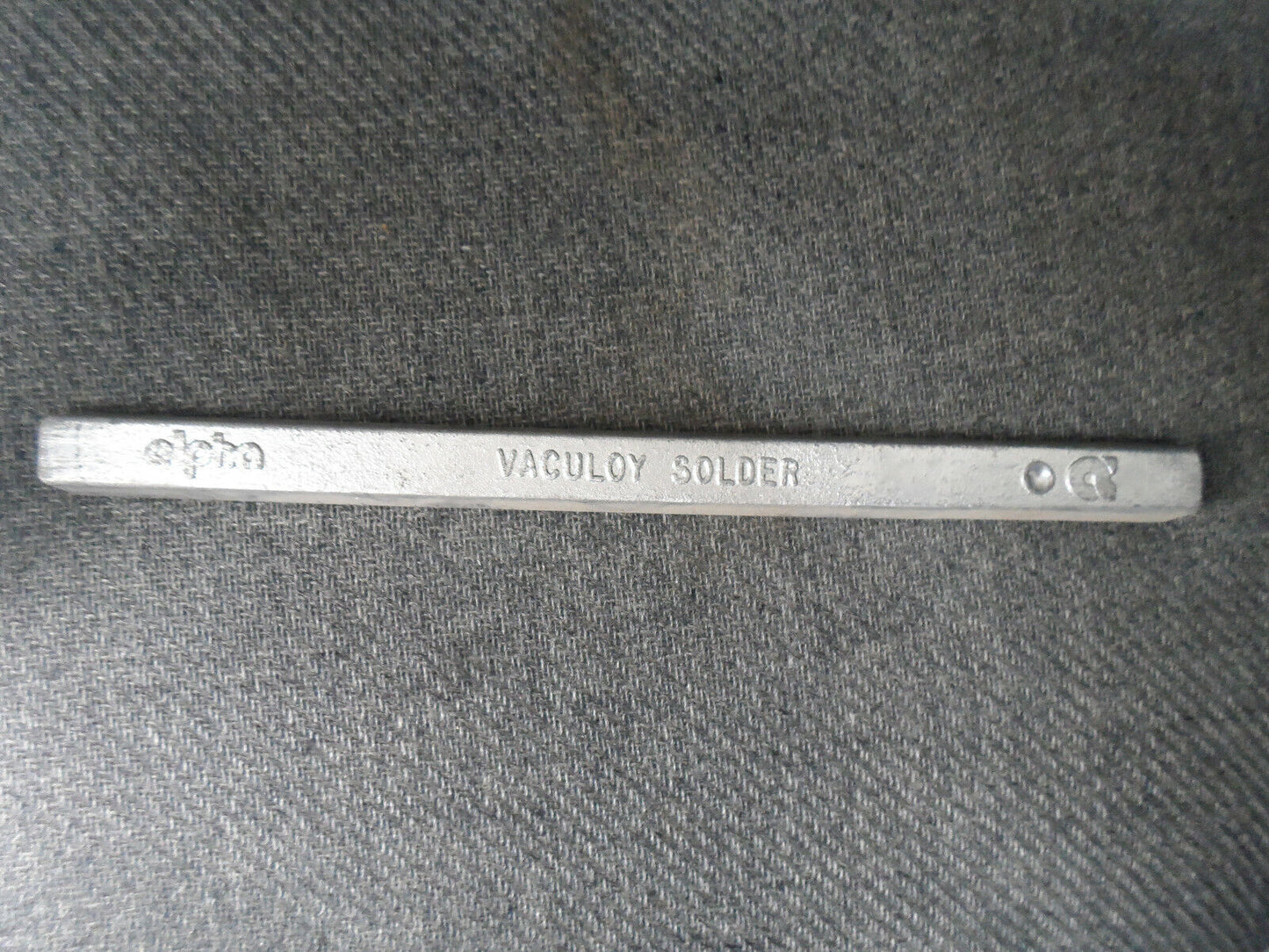 Alpha Vaculoy Solder Bar Sn63Pb37, 2.2 lbs