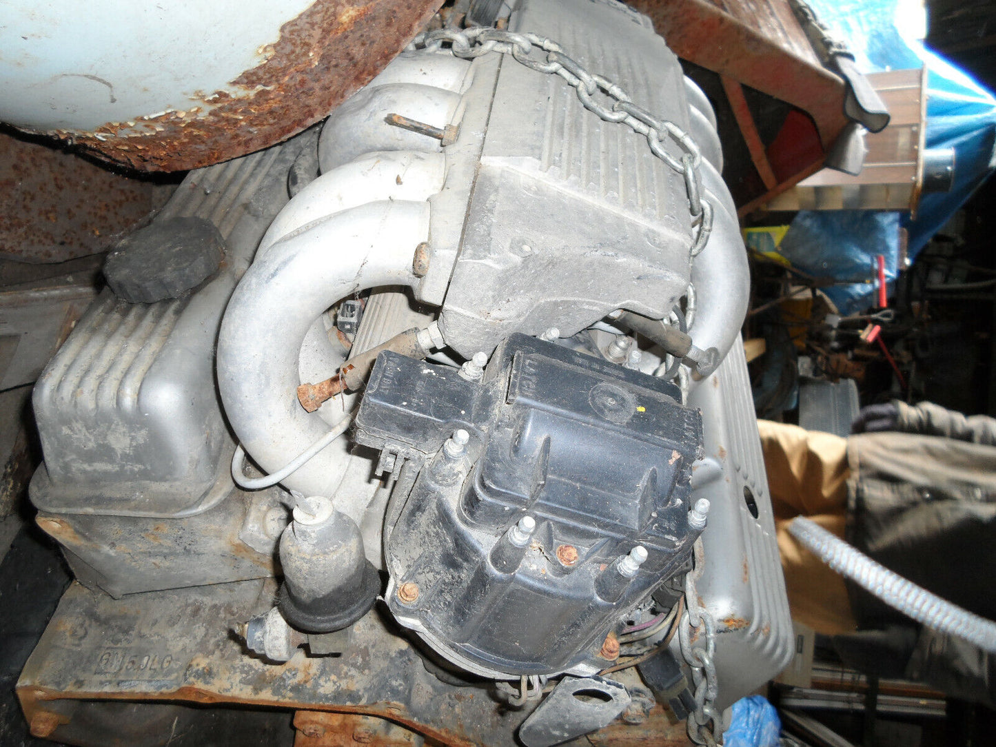 Engine 305 5.0 Liter IROC Camaro