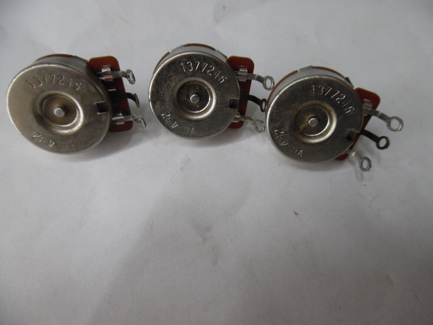 Vintage 1972 Fender Stratocaster Pots 250K Potentiometer