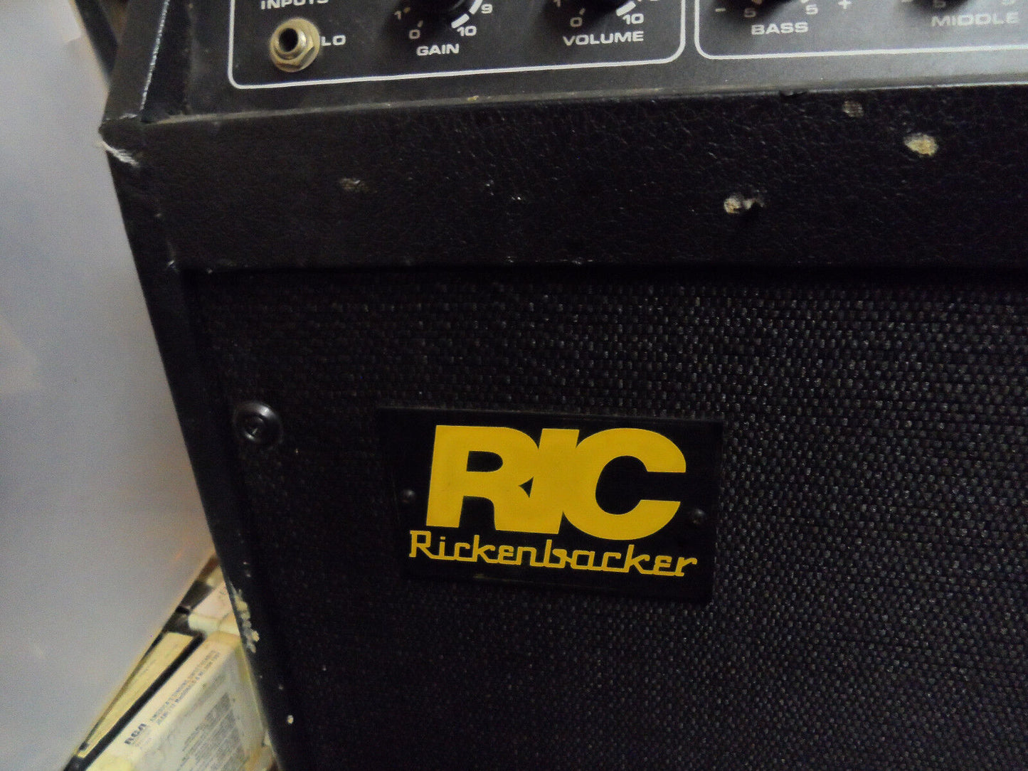 Vintage Rickenbacker RG60 Amplifier