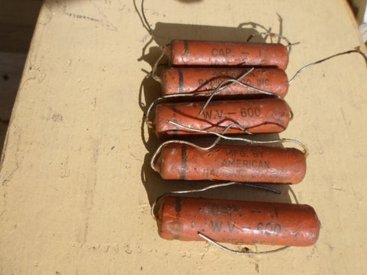 American Radionic Co Capacitor, Vintage 1950's  .1 / 600v NOS